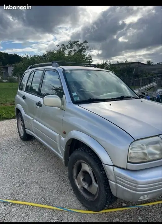 Suzuki Vitara 1998 photo 2