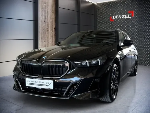BMW 5 Series 2025 photo 2