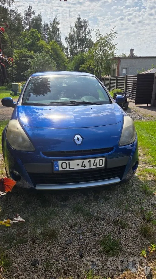 Renault Clio 2011 photo 4
