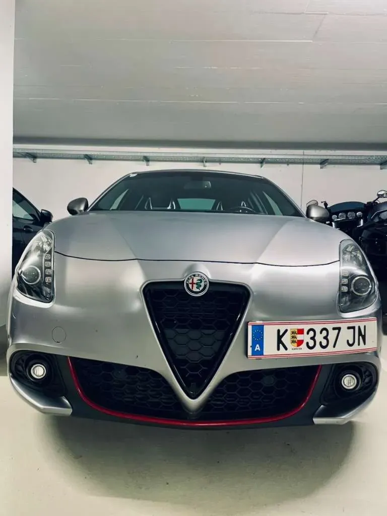 Alfa Romeo Giulietta 2017 photo 3