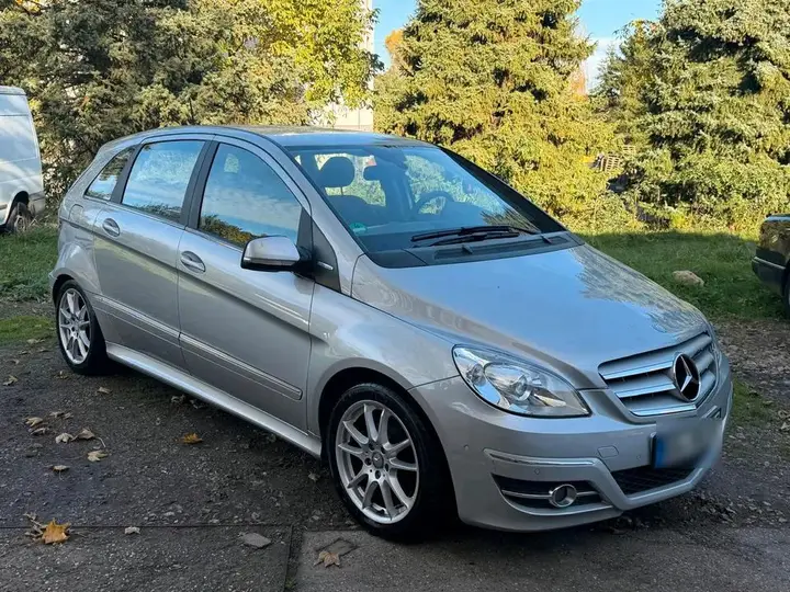 Mercedes-Benz B-Class