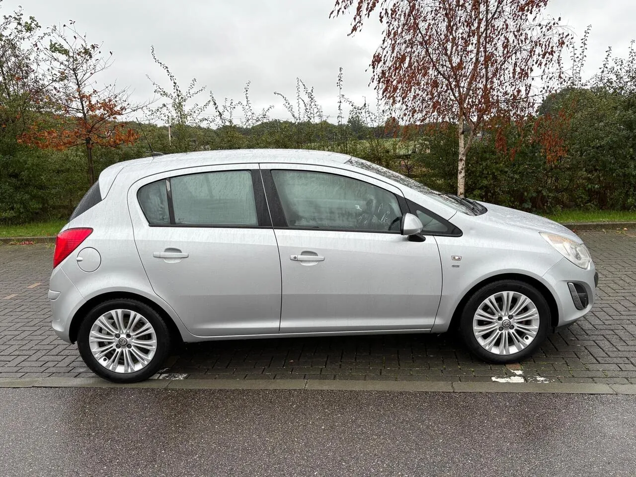 Vauxhall Corsa 2013 photo 4