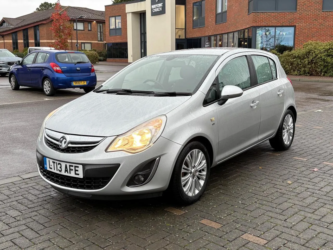 Vauxhall Corsa 2013 photo 2