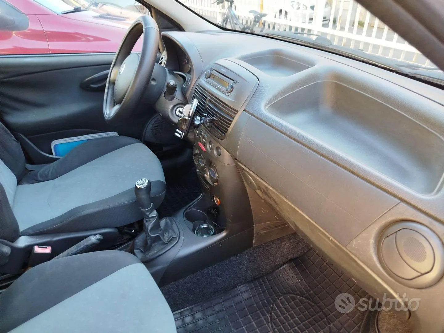 Fiat Punto 2007 photo 5