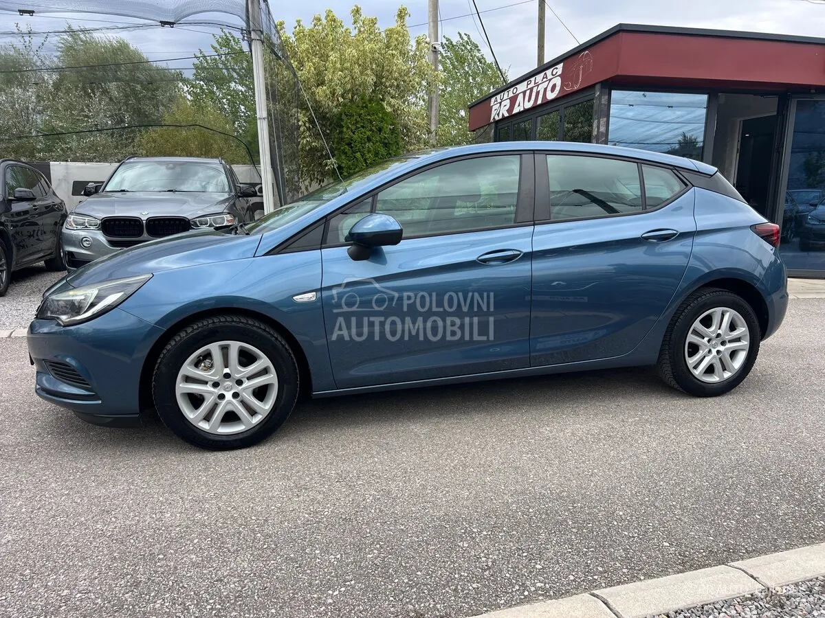 Opel Astra K 2016 photo 5