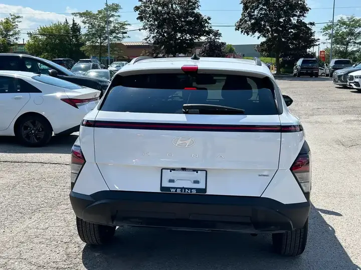 Hyundai Kona 2026 photo 5