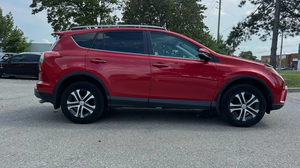 Toyota Rav4 2017 photo 4