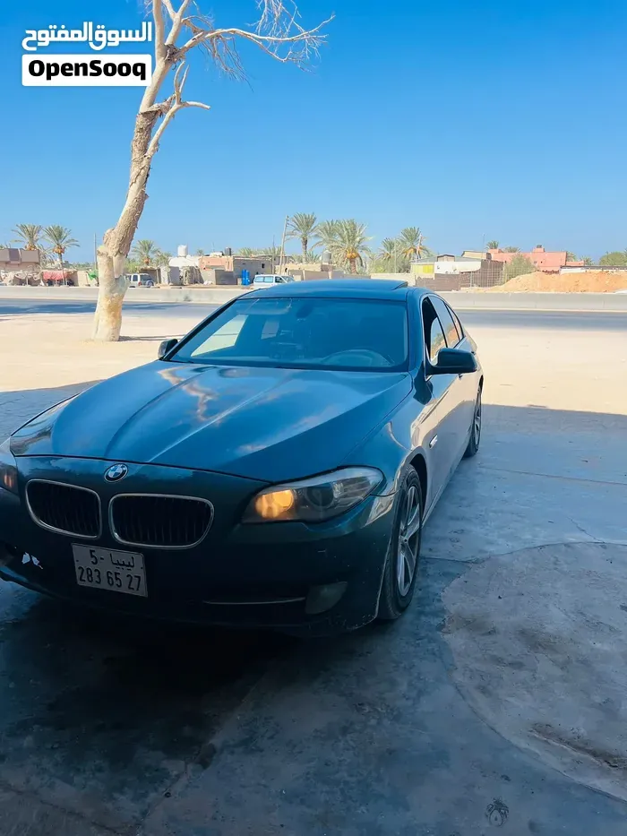 BMW 323I 2011 photo 5