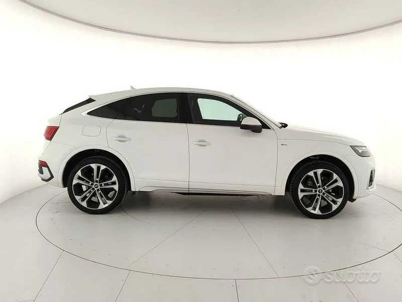 Audi Q5 2022 photo 4