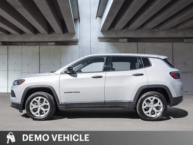 Jeep Compass 2025 photo 4