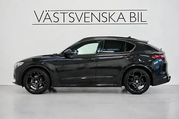 Alfa Romeo Stelvio 2021 photo 2