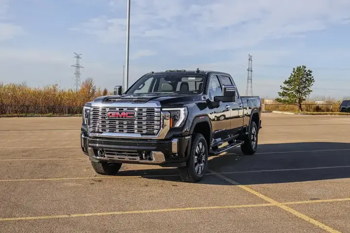 GMC Sierra 3500Hd 2026 photo 4