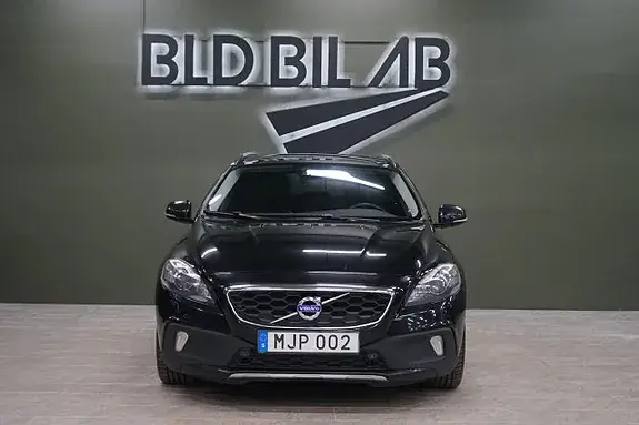 Volvo V40 Cross Country 2016 photo 3
