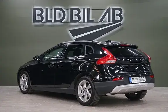 Volvo V40 Cross Country 2016 photo 4