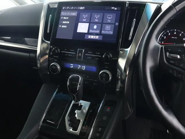 Toyota Alphard 2020 photo 5
