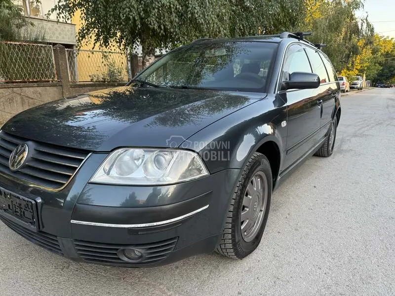 Volkswagen Passat 2003 photo 2