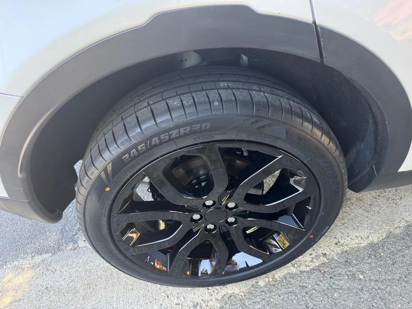 Land Rover Discovery Sport 2017 photo 5