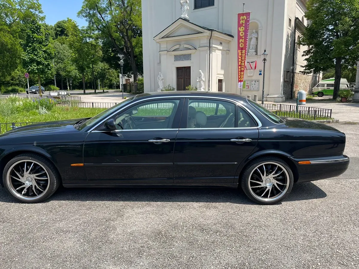 Jaguar Xj 2003 photo 3
