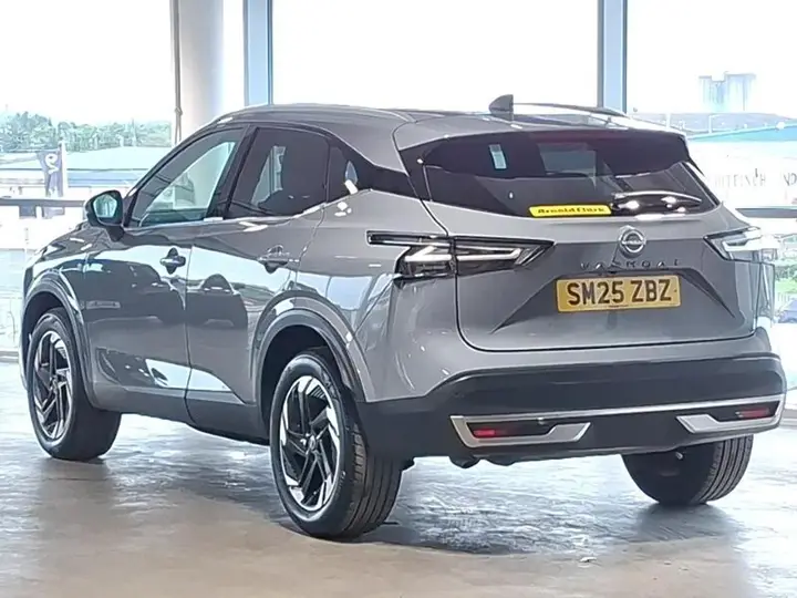 Nissan Qashqai 2025 photo 2