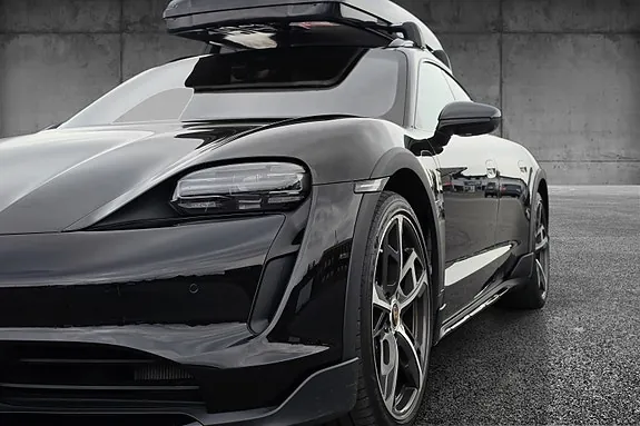 Porsche Taycan 4 2022 photo 4
