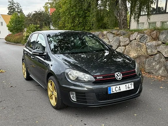 Volkswagen Golf Vi 2011 photo 3