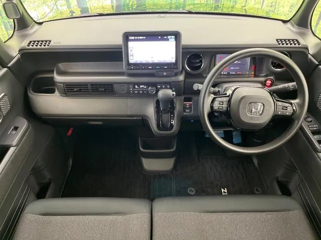 Honda N-Box 2023 photo 3
