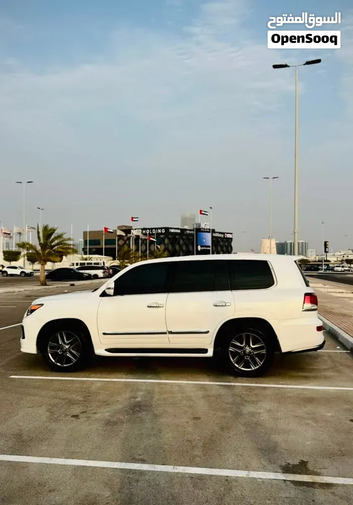 Lexus Lx 2015 photo 3