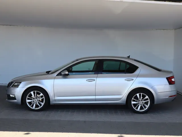 Skoda Octavia 2020 photo 2