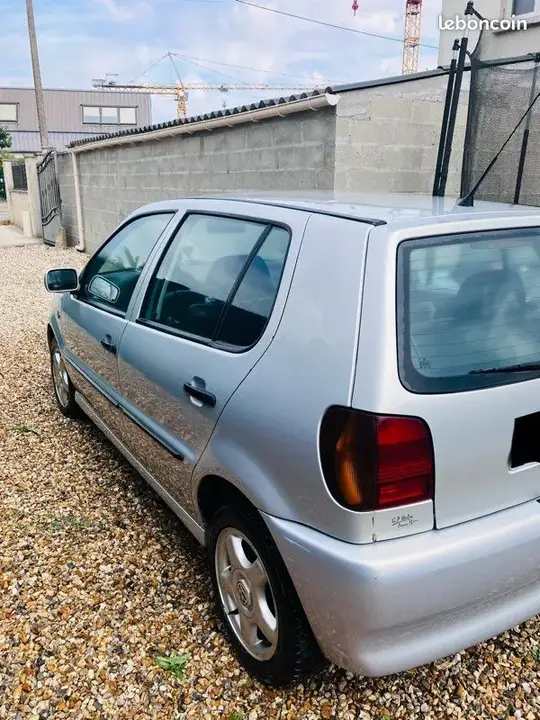 Volkswagen Polo 1999 photo 2
