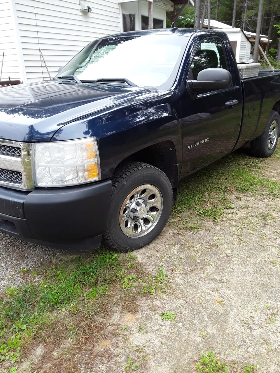 Chevrolet Silverado 1500 2010 photo 3