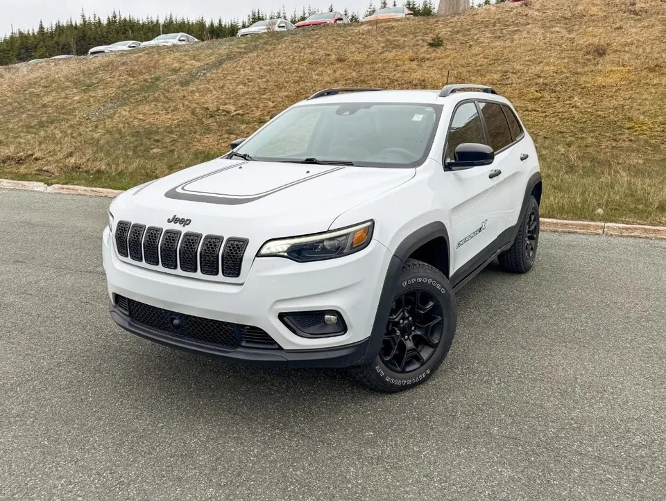 Jeep Cherokee 2022 photo 2