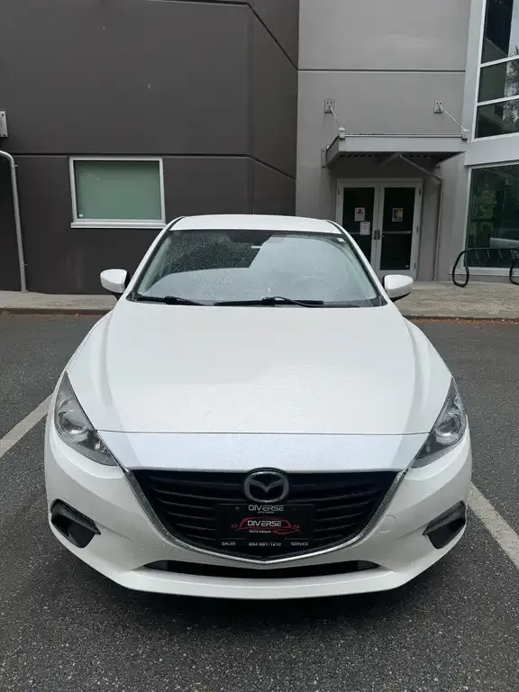 Mazda 3 2015 photo 2