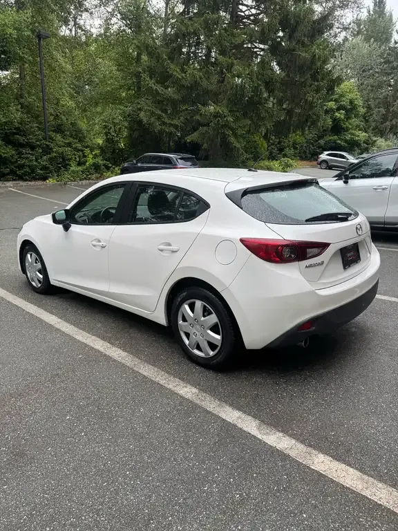 Mazda 3 2015 photo 4