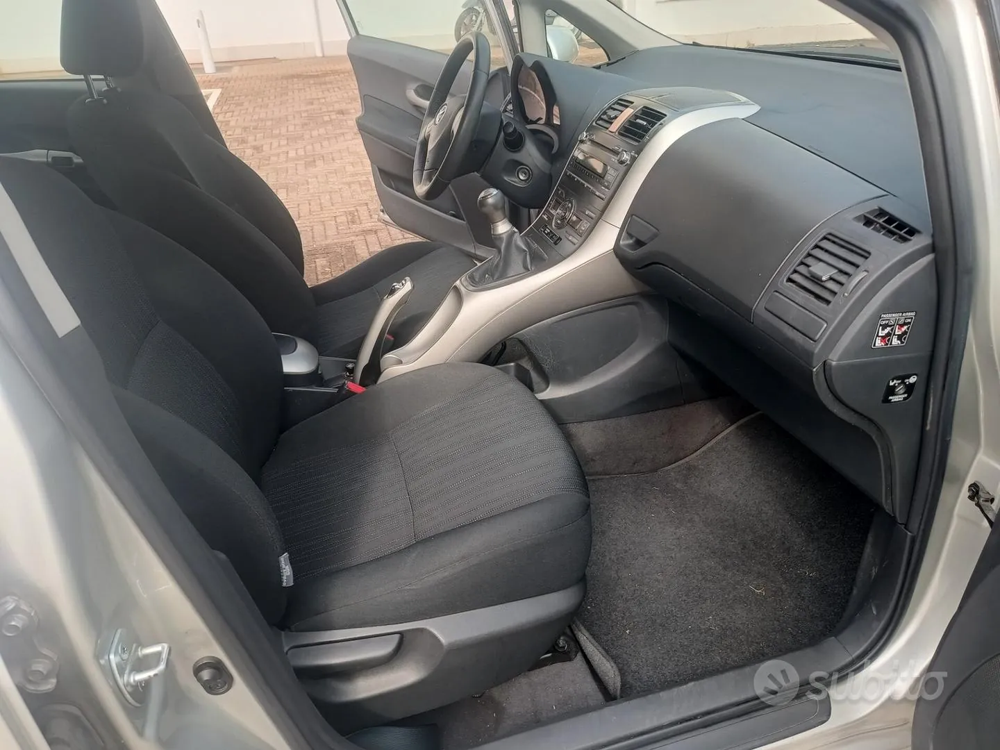 Toyota Auris 2007 photo 3