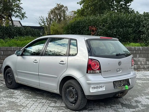 Volkswagen Polo 2006 photo 4
