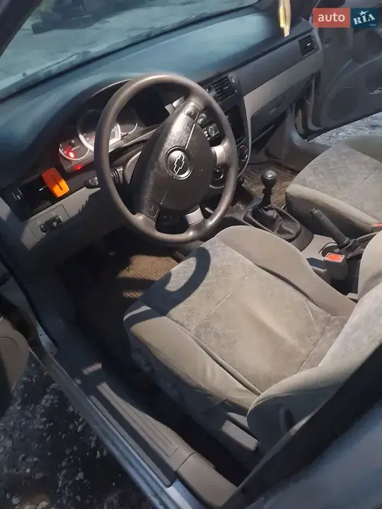 Chevrolet Nubira 2004 photo 4