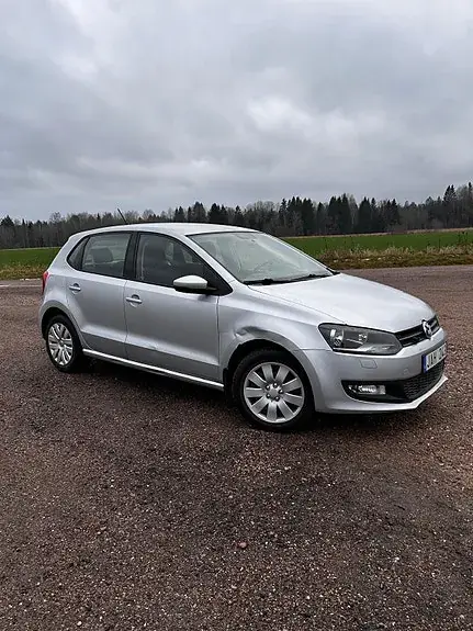 Volkswagen Polo 2010 photo 4