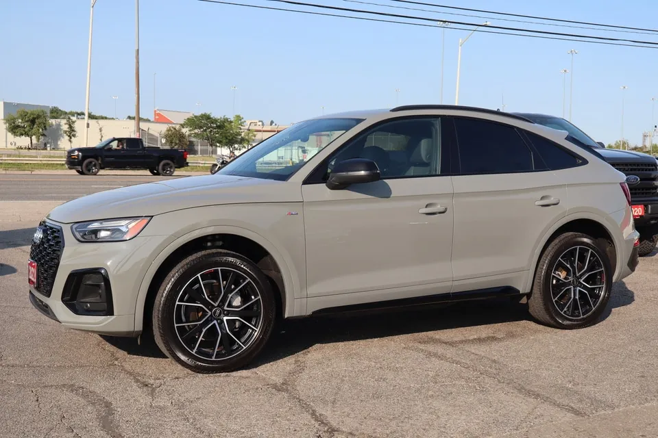Audi Q5 2022 photo 3