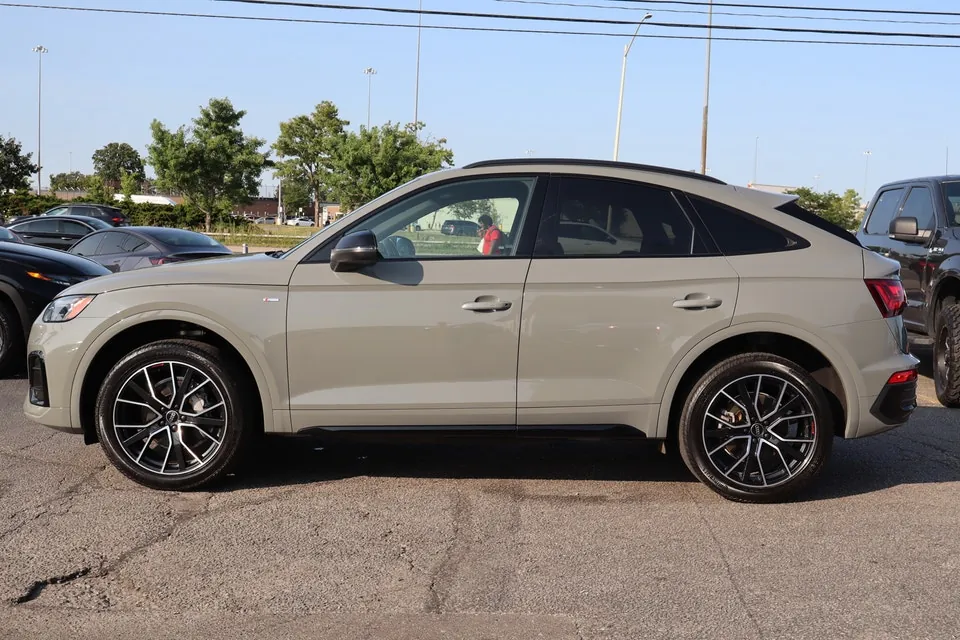 Audi Q5 2022 photo 4