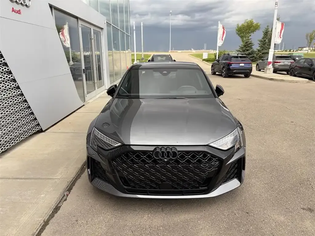 Audi Rs3 2025 photo 2