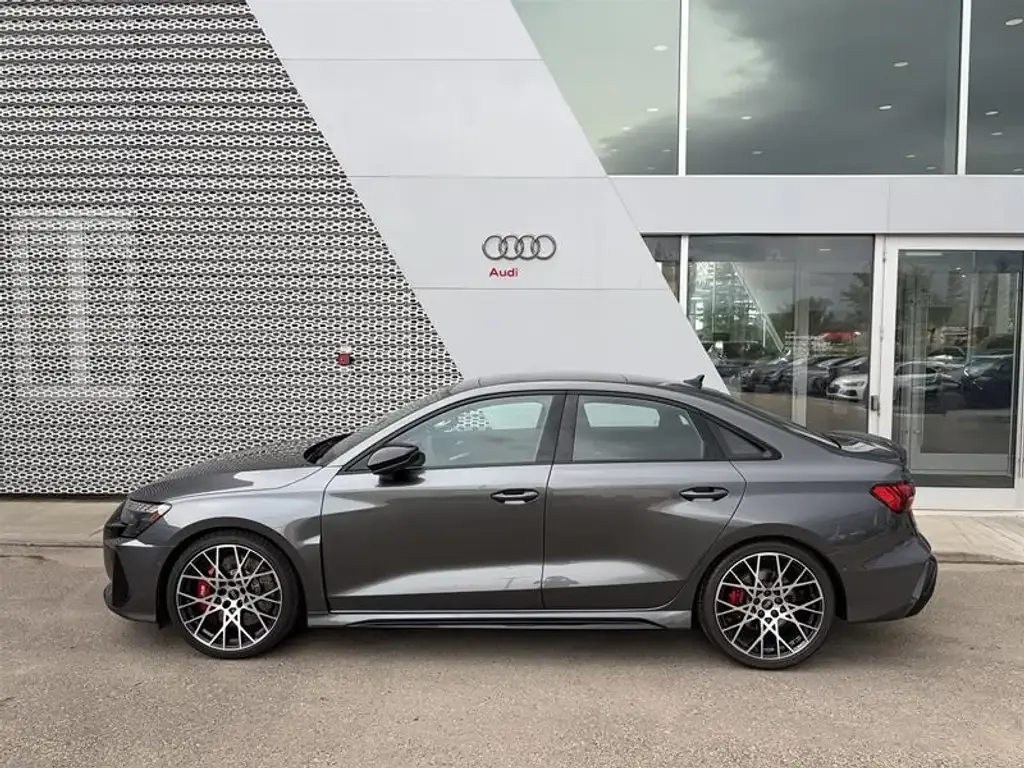 Audi Rs3 2025 photo 3