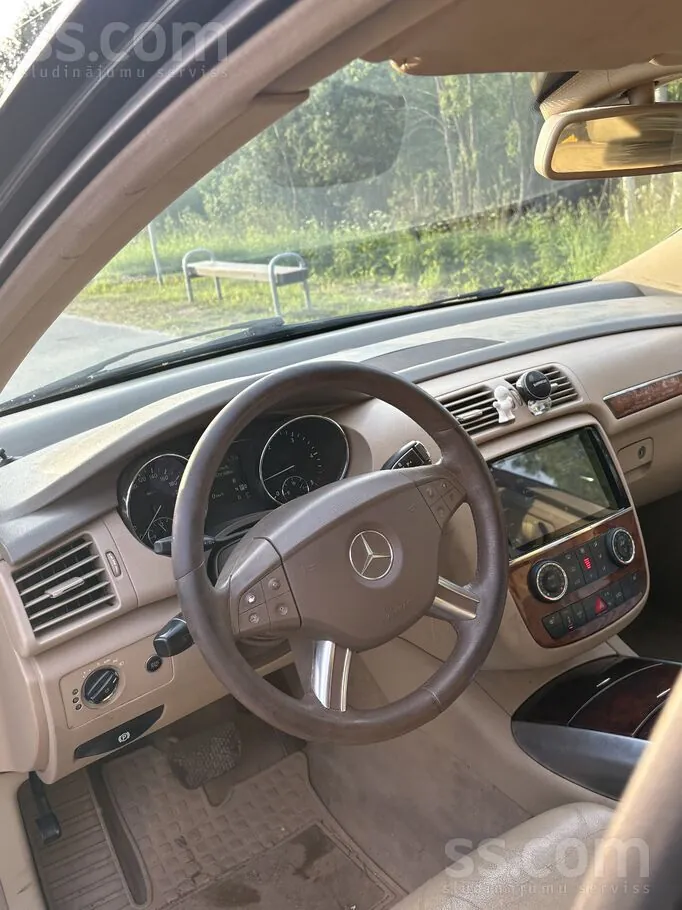 Mercedes-Benz R320 2006 photo 4