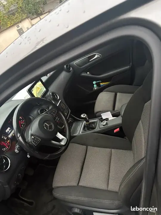 Mercedes-Benz A-Class 2016 photo 2