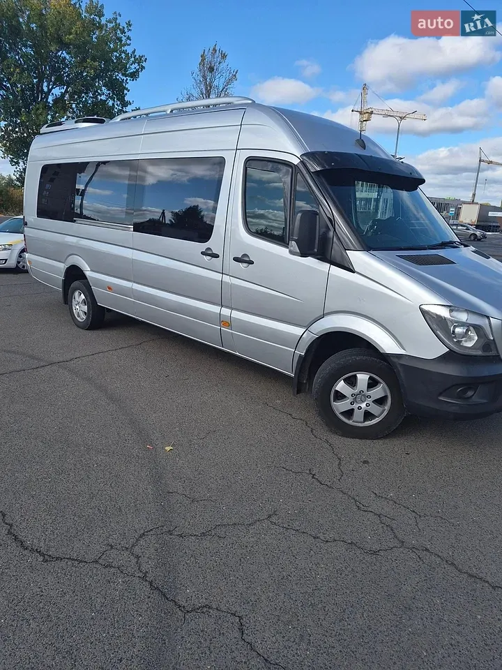 Mercedes-Benz Sprinter