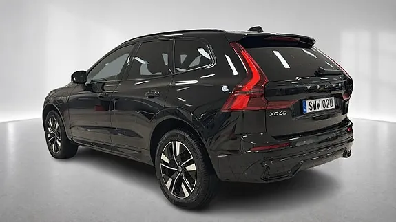 Volvo Xc60 2026 photo 2
