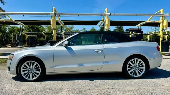 Audi A5 2010 photo 3