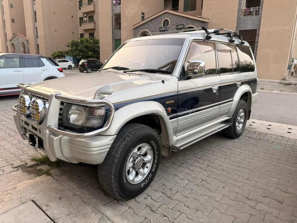 Mitsubishi Pajero