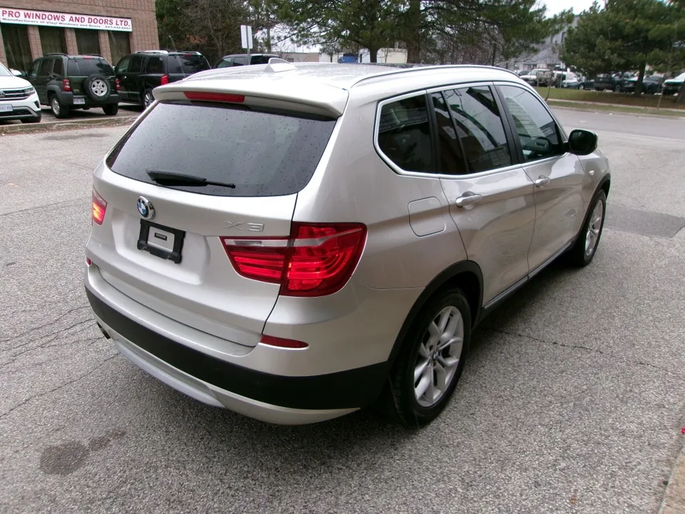 BMW X3 2012 photo 4