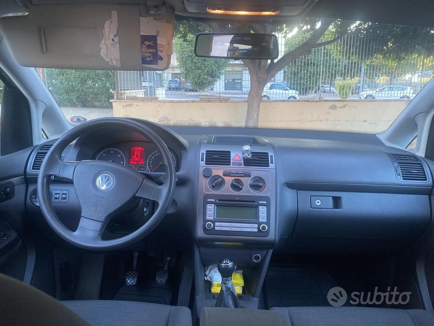 Volkswagen Touran 2007 photo 5