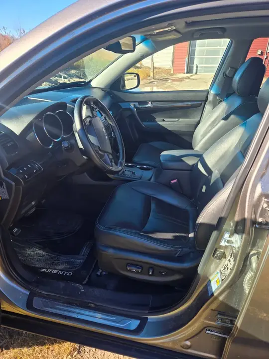 Kia Sorento 2011 photo 5